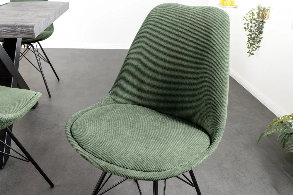 Set 4 scaune tapitat cu Catifea raiata Verde si picioare din Metal Negru H86xL49xA56cm Scandinavia meisterstuck