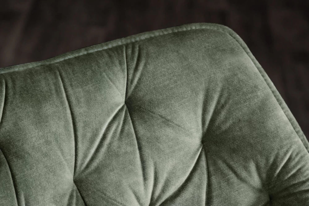 Scaun rotativ cu brate tapitat cu Catifea Verde si picioare din Metal Negru H81xL68xA66cm The dutch comfort I