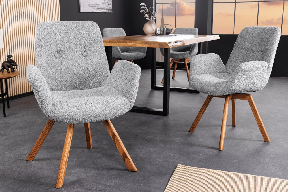 Set 2 scaune rotative cu brate tapitat cu Stofa boucle Gri si picioare din Lemn de stejar Maro H86xL61xA63cm Baltic