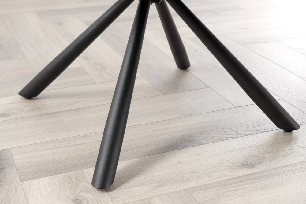 Set 2 scaune rotative cu brate tapitat cu Stofa Bej si picioare din Metal Negru H93xL59xA68cm Big george