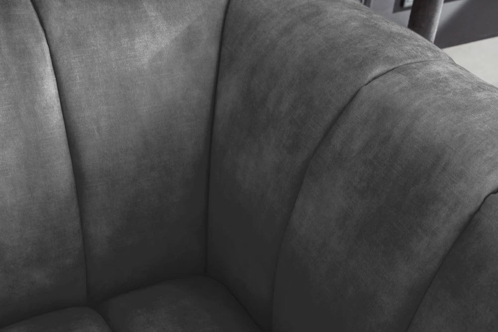 Fotoliu tapitat cu Catifea Gri si picioare din Metal Negru H80xL106xA90cm Noblesse