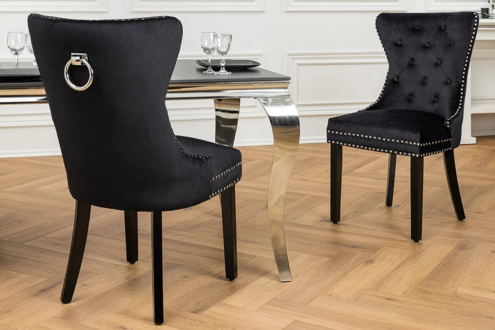 Set 2 scaune tapitat cu Catifea Negru si picioare din Lemn Negru H95xL52xA64cm Castle