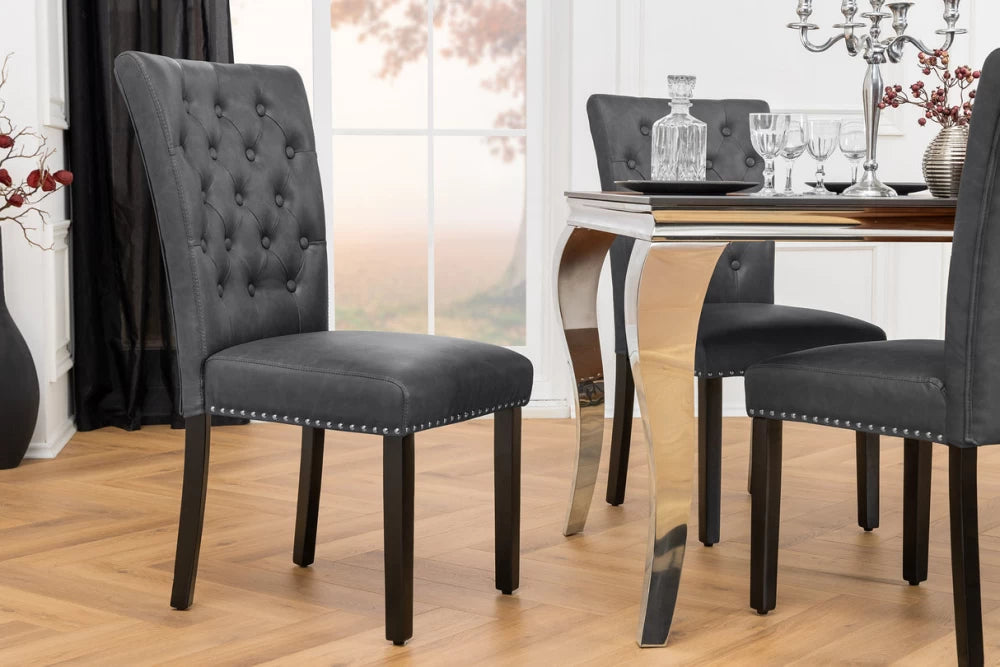 Set 2 scaune tapitat cu Piele artificiala Negru si picioare din Lemn Negru H95xL47xA63cm Castle