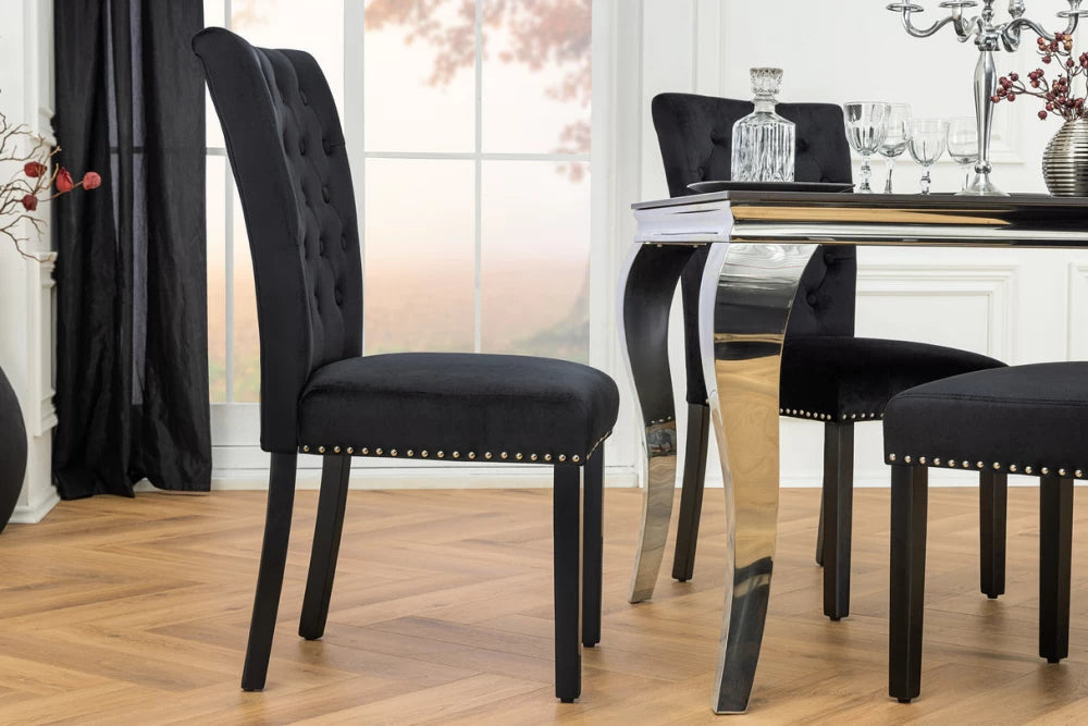 Set 2 scaune tapitat cu Catifea Negru si picioare din Lemn Negru H95xL46xA63cm Castle