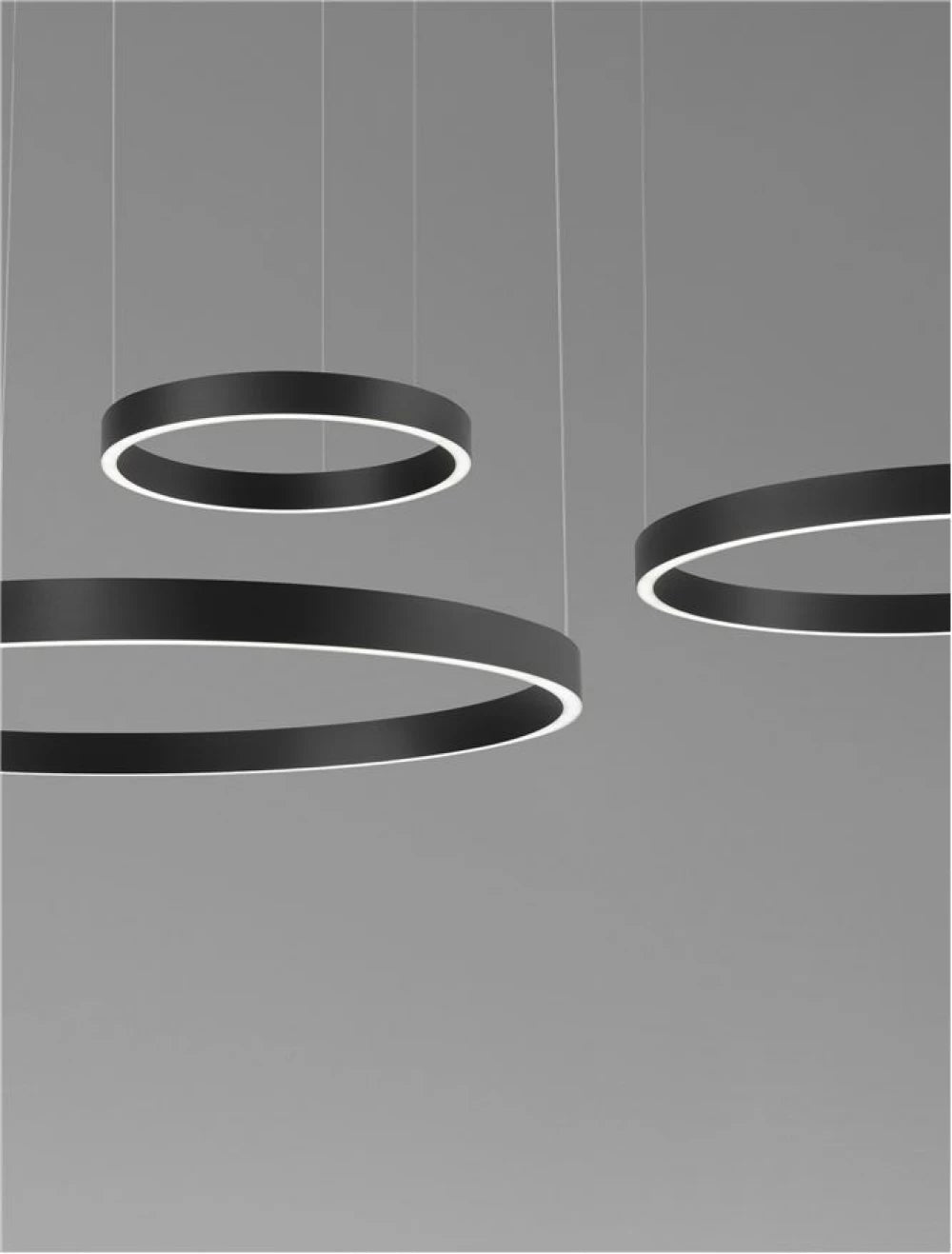 Candelabru din Metal Negru H250xL148cm IP20 181W 8891lm 3000k ELOWEN