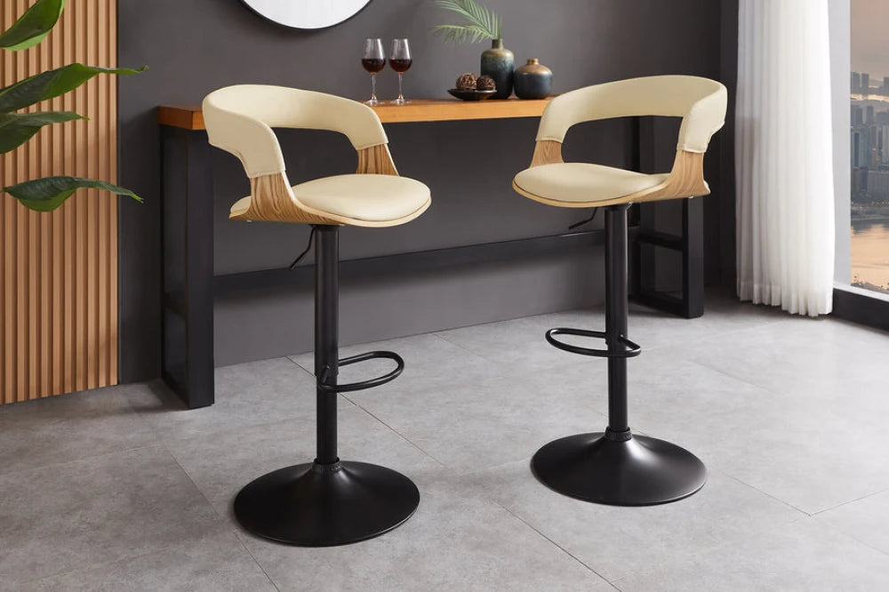 Scaun de bar rotativ cu inaltime reglabila din Piele artificiala Bej si Metal/Furnir de stejar Negru/Maro Hx81-110Lx51xA50cm Manhattan