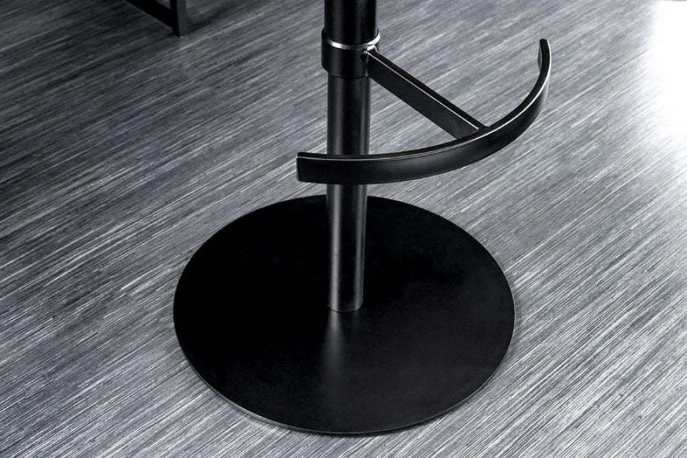 Scaun de bar rotativ cu inaltime reglabila din Piele natura/Microfibra Gri antracit si Metal Negru Hx94-114Lx53xA66cm Big George
