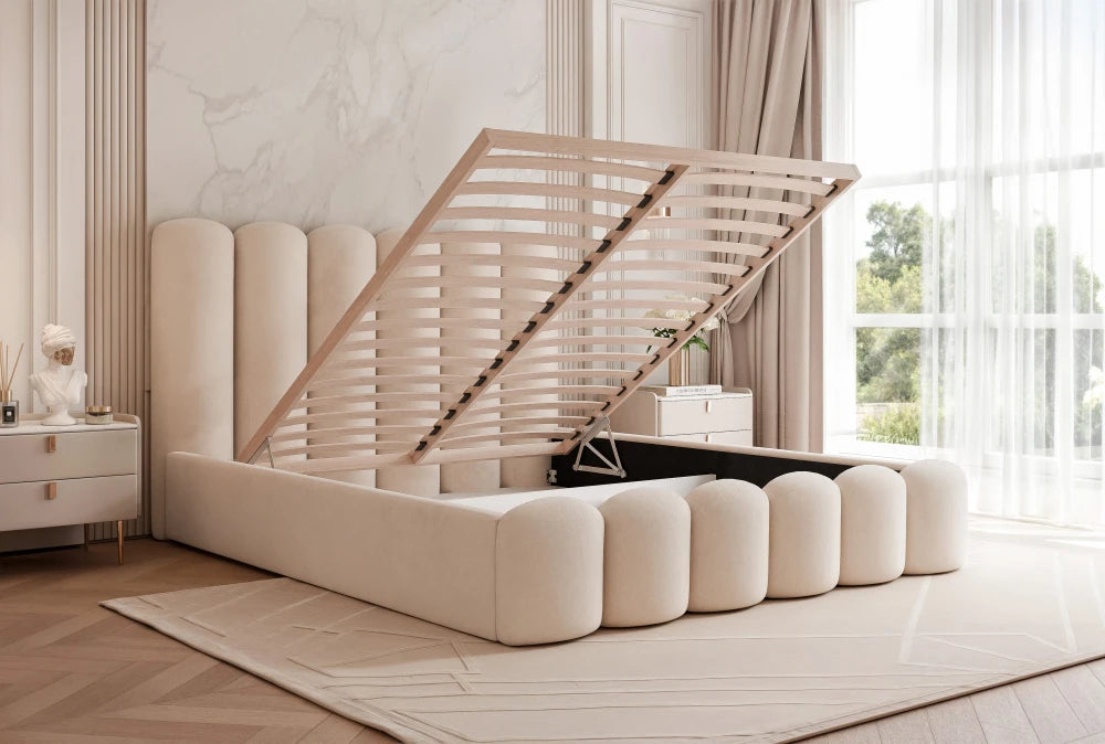 Pat 200 x 200 tapitat cu Catifea Magic velvet Ivory Aveline
