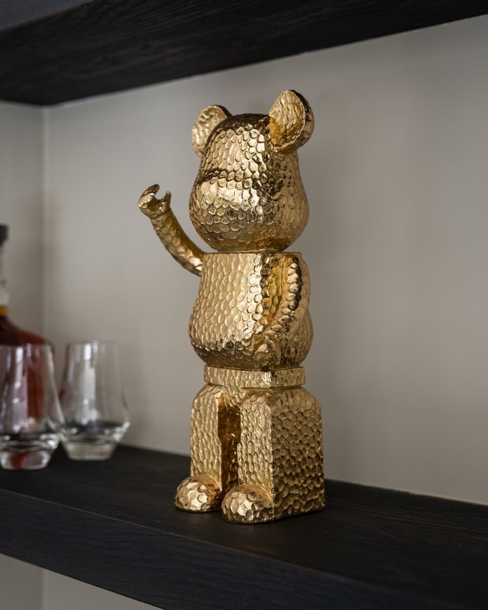 Figurina decorativa din Polirasina Auriu L13xH29cm Bear Richmond Interiors