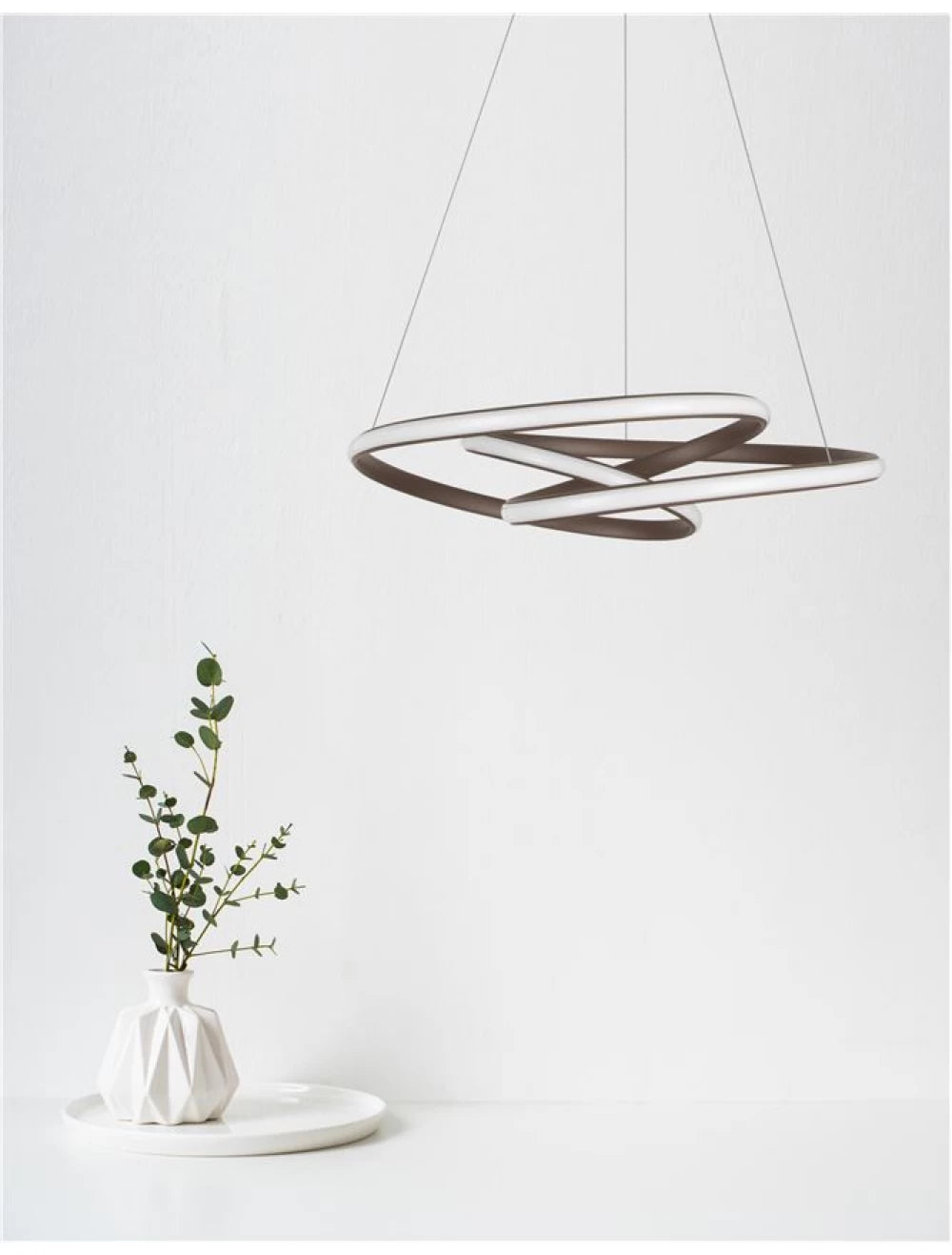 Lustra structura din Aluminiu Maro si abajur din Acrilic Alb H120xL52cm IP20 43W 3013lm 3000k MENTON
