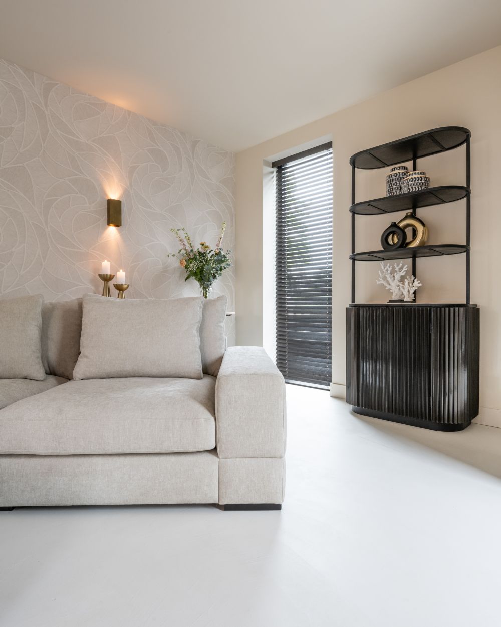 Raft din Travertin si MDF Bej/Negru L91xH199cm Hampton Richmond Interiors