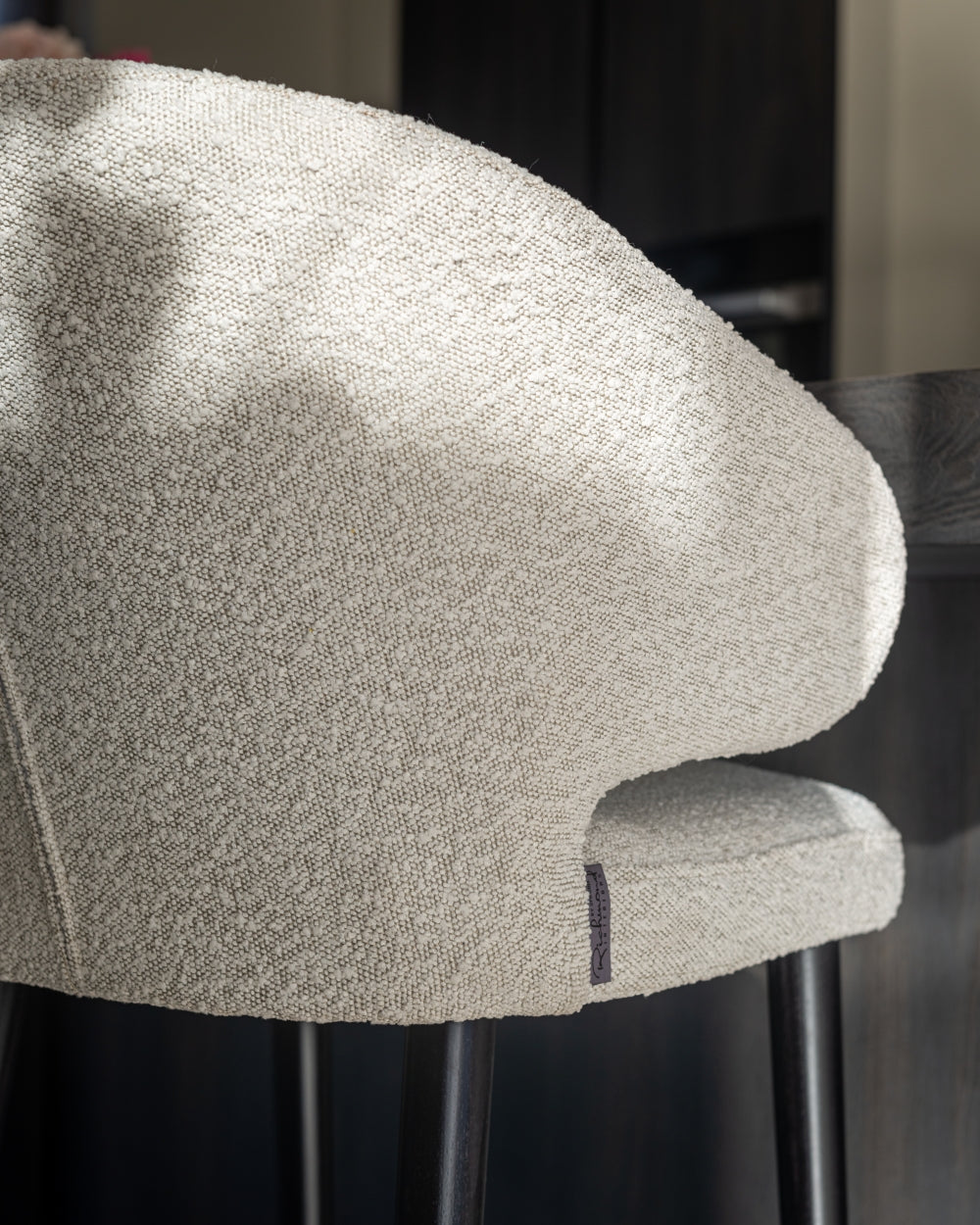 Scaun de bar din Textil si Lemn de fag Alb/Negru H106xL50xA62cm Indigo Richmond Interiors
