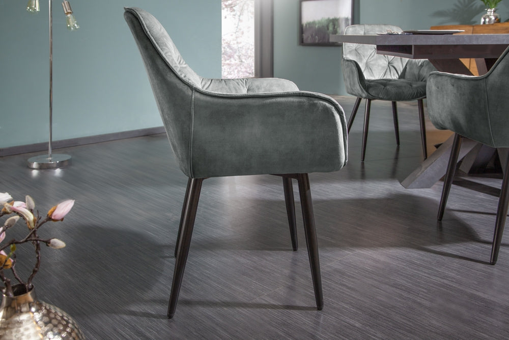 Set 2 scaune tapitat cu Catifea Verde cu picioare din Metal Negru H84xL59xA62cm Milano