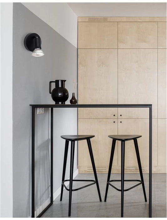 Aplica de perete din Metal Negru H10.9xL8cm IP20 LUP