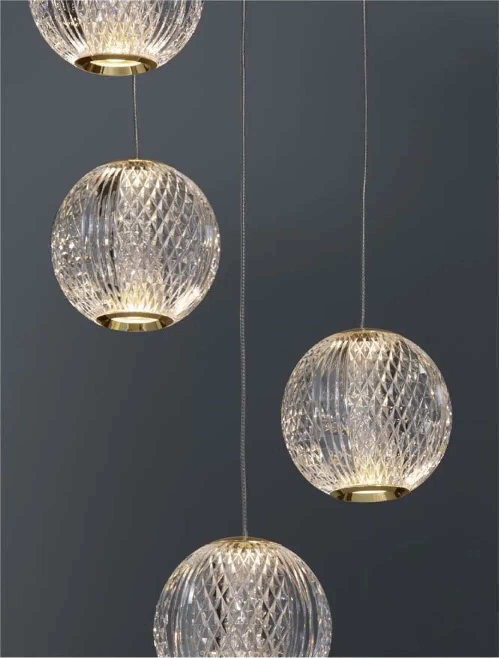 Candelabru structura din Aluminiu Auriu si abajur din Acrilic Transparent H120xL30cm IP20 26W 1213lm 3200k BRILLANTE