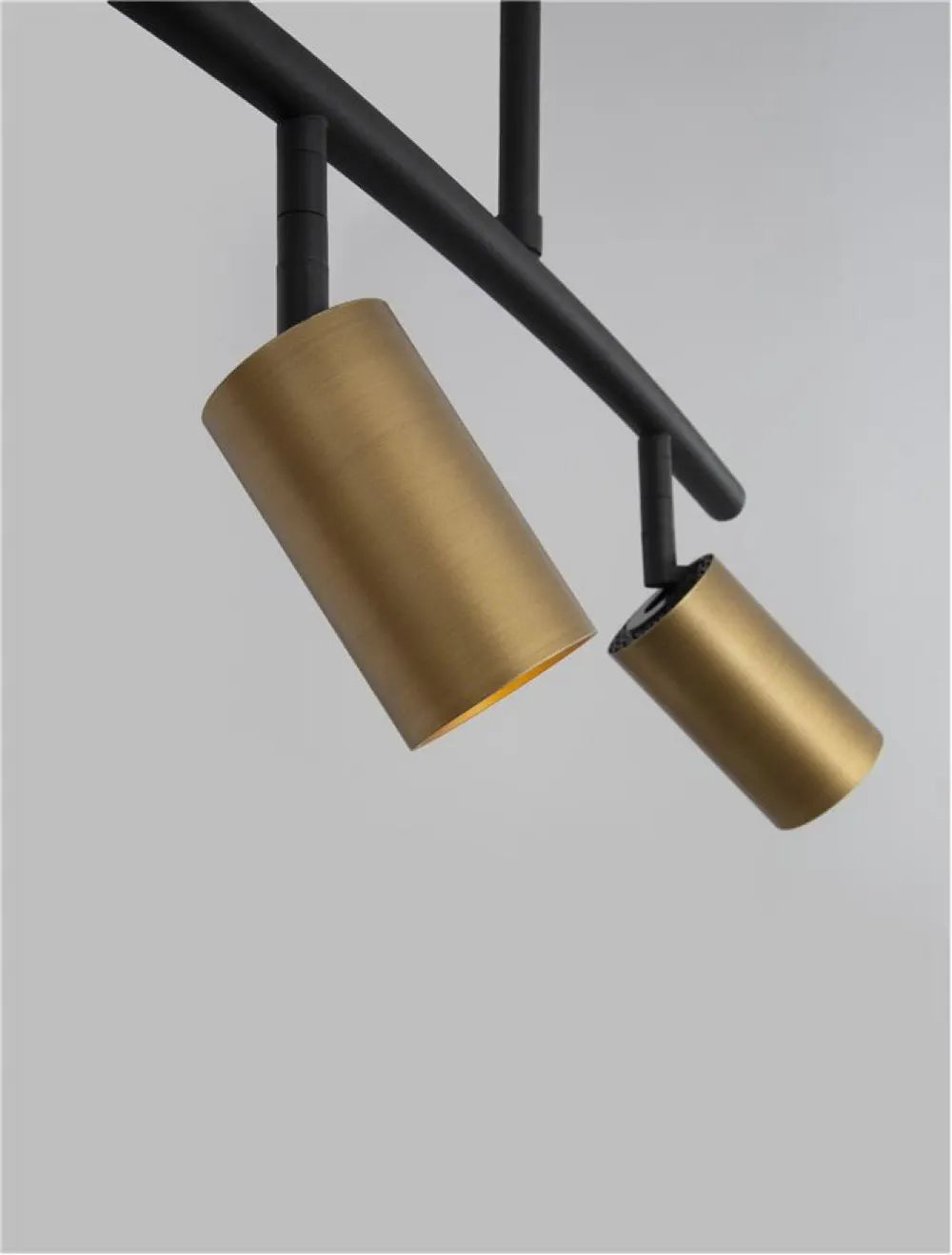 Lustra structura din Aluminiu Negru si abajur din Aluminiu Auriu H90xL96.5cm IP20 POGNO