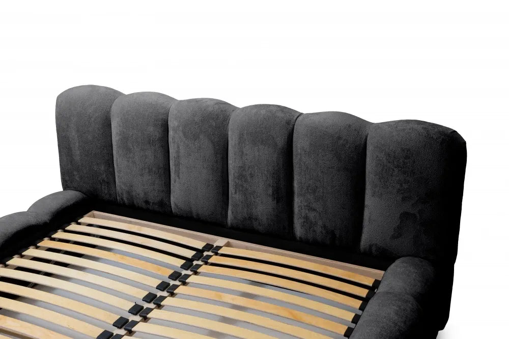 Pat 180x200cm tapitat cu Chenille Negru Dallas