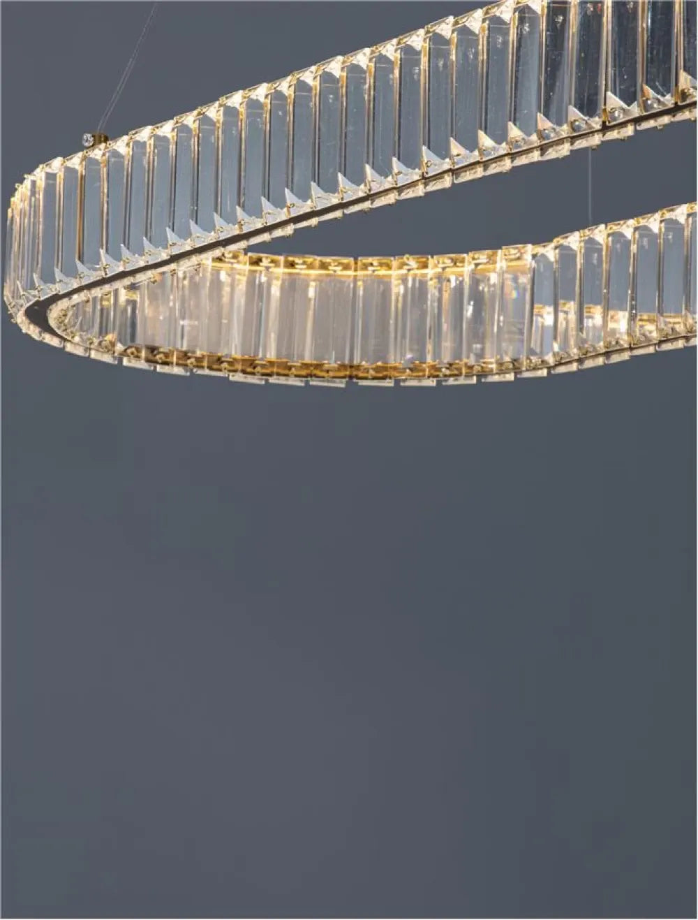 Lustra structura din Metal Auriu si abajur din Cristal Transparent H150xL92cm IP20 48W 4505lm 3500k AURELIA