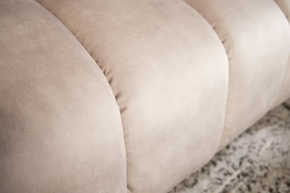 Canapea 3 locuri tapitat cu Catifea Bej L225cm Noblesse