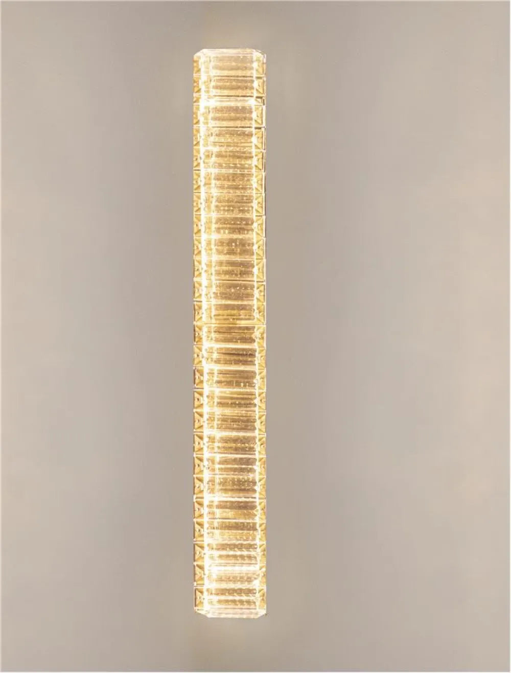 Aplica de perete structura din Metal Auriu si abajur din Cristal Transparent H60xL12cm IP20 19W 1428lm 3500k AURELIA