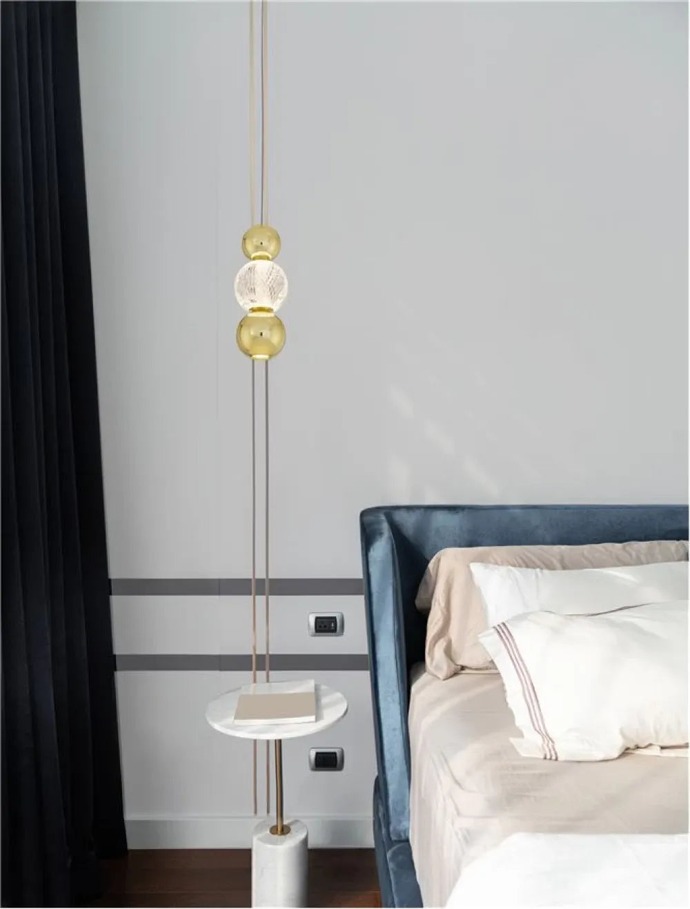Pendul structura din Aluminiu Auriu si abajur din Acrilic Transparent H250xL14cm IP20 6W 322lm 3200k BRILLE