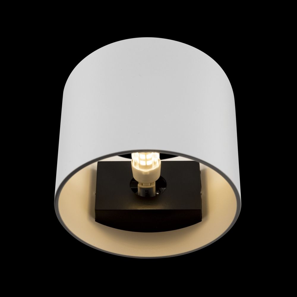 Aplica de perete din Metal Alb D10xH8cm Rond