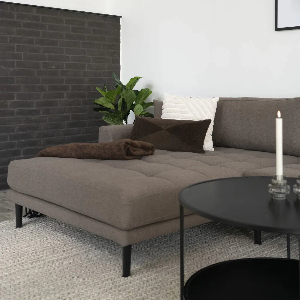 Coltar orientare stanga cu picioare din Lemn de fag negru tapitat cu Stofa Maro L290xH76cm Lido