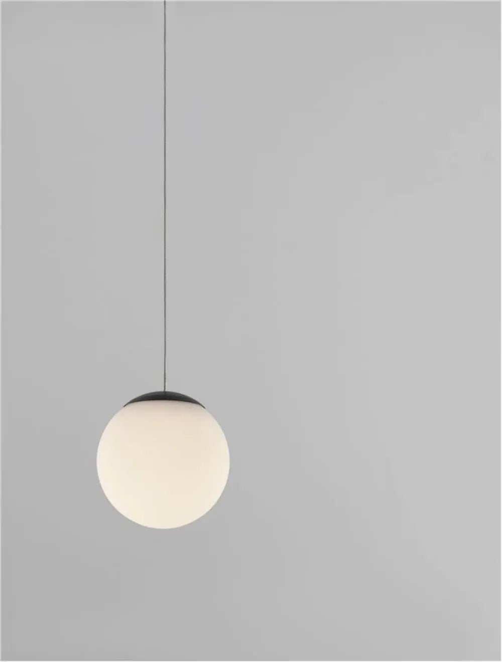 Pendul structura din Aluminiu Negru si abajur din Sticla Alb H150xL13cm IP20 8W 400lm 3000k NUVOLE