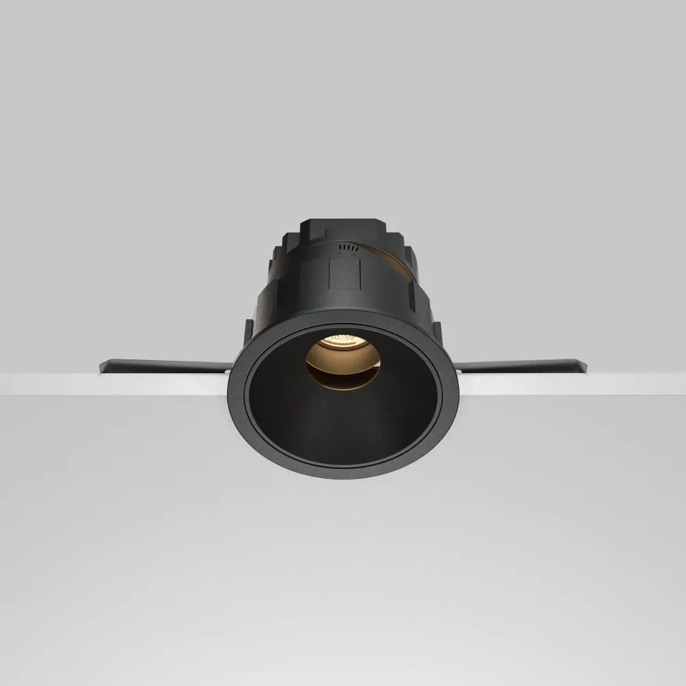 Spot incastrat din Aluminiu/plastic Negru H7xD8.3cm 10W 570lm 3000k Wise