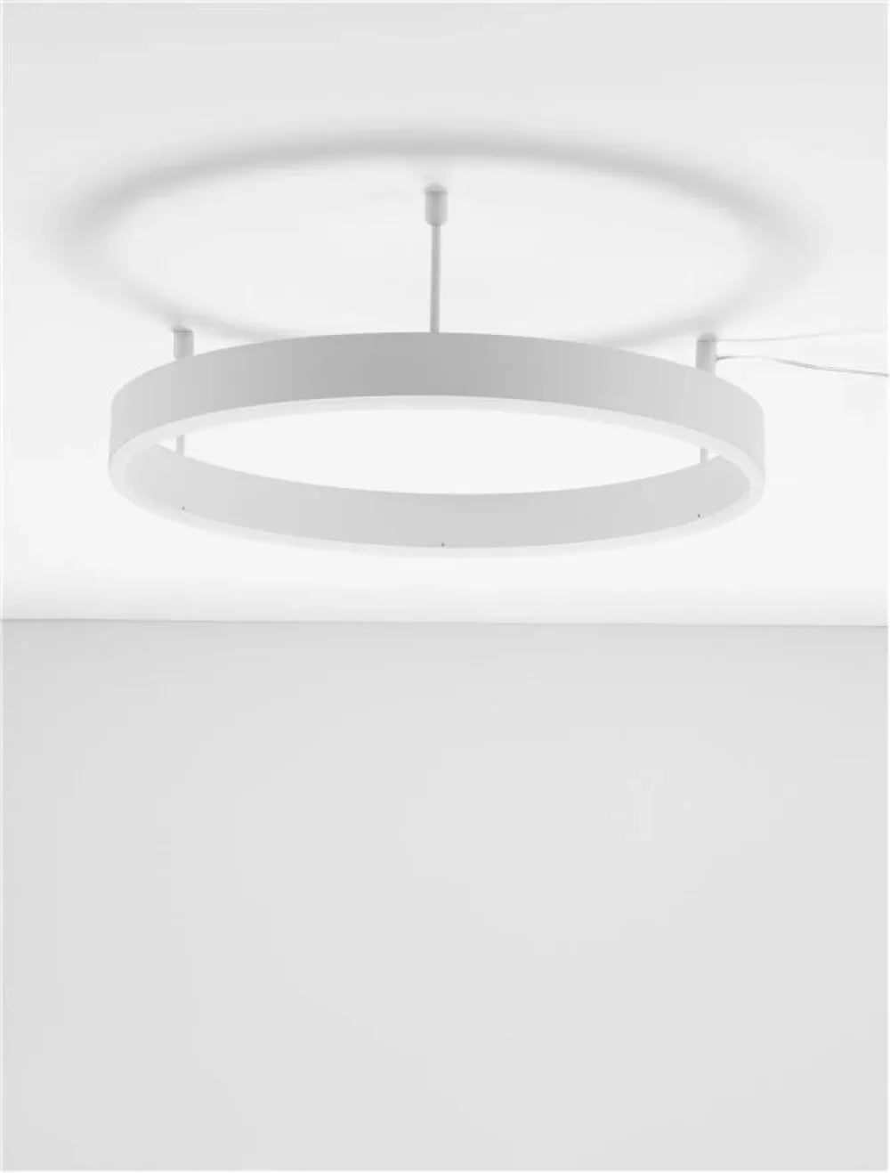 Plafoniera structura din Aluminiu Alb si abajur din Acrilic  H18xL60cm IP20 46W 3700lm 3000k MOTIF