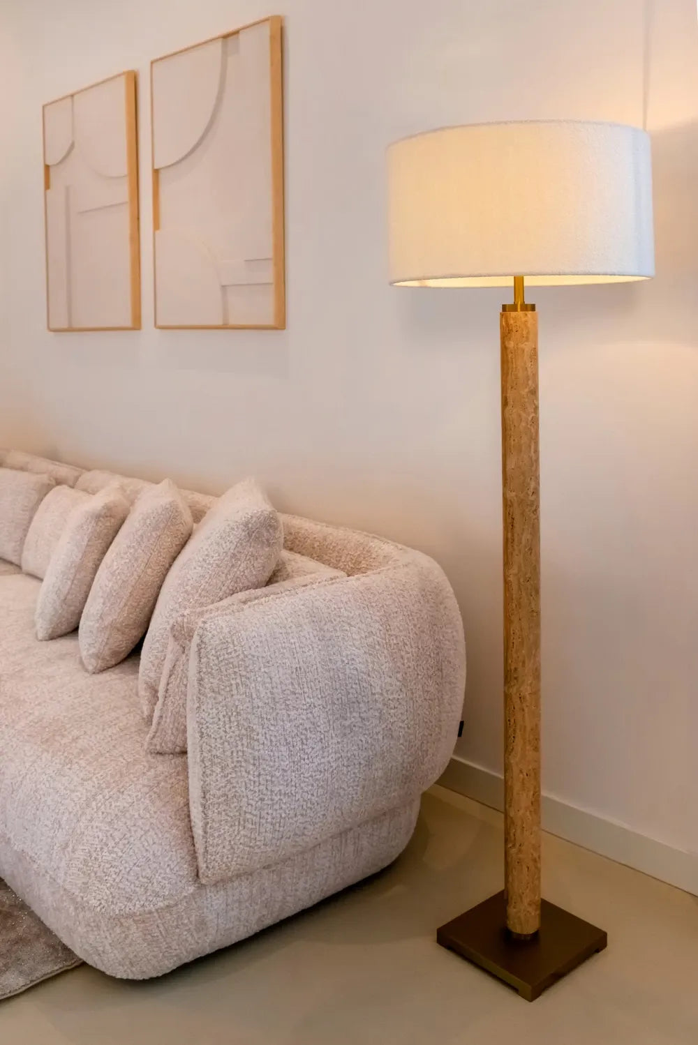 Lampa de podea din Metal Maro si Textil Alb H166xD50cm Lorén Richmond Interiors