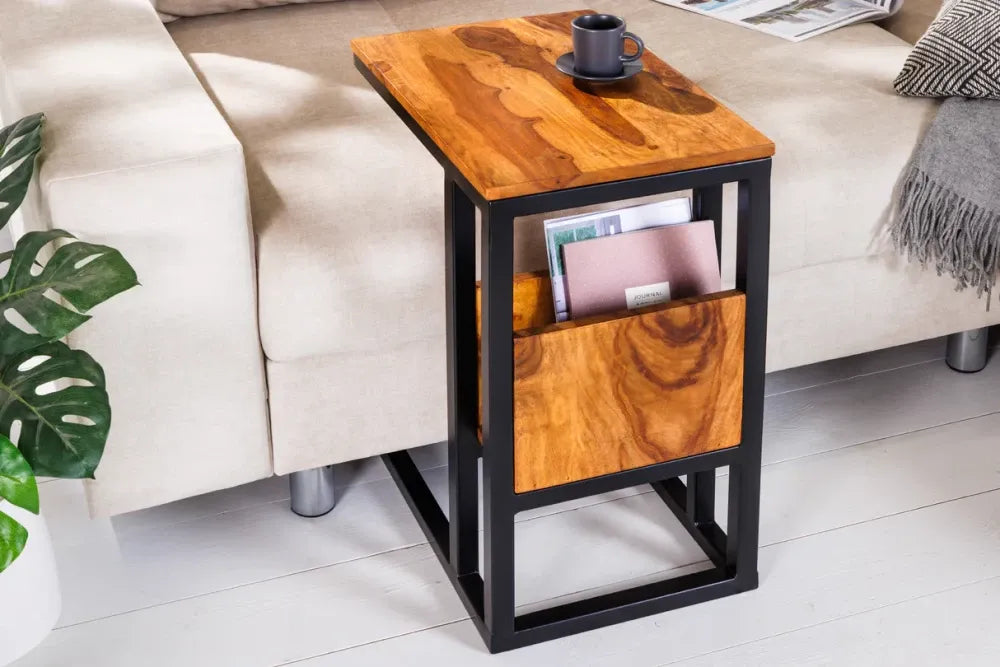 Masuta laterala din Lemn de sheesham Maro si Metal Negru L45xH60cm Concierge