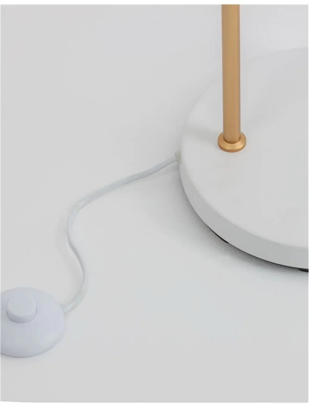 Lampa de podea din Metal Auriu H165xL12.5cm IP20 PAZ