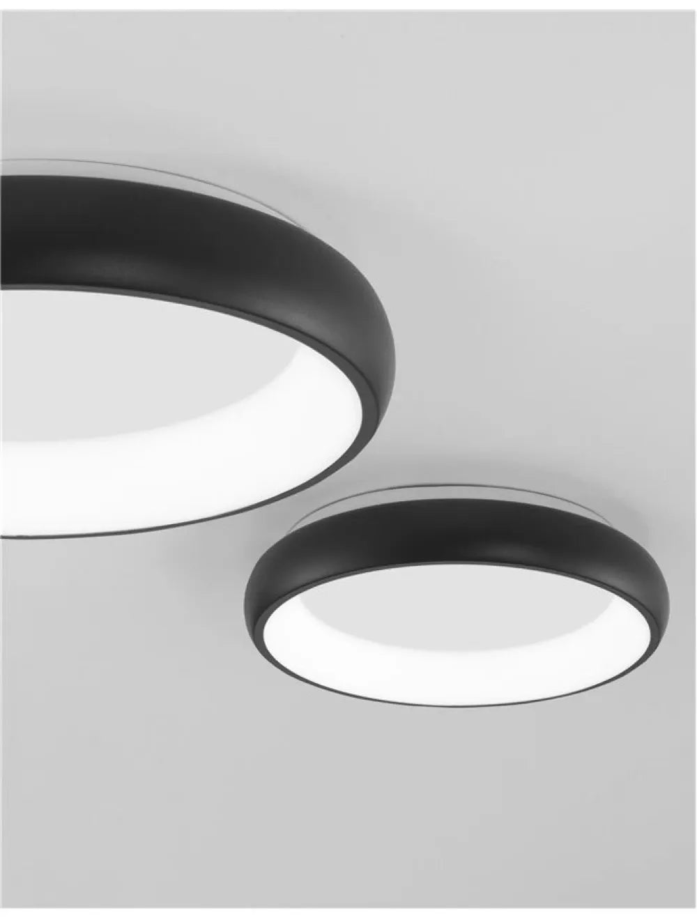 Plafoniera din Aluminiu Negru H8.5xL41cm IP20 32W 1952lm 3000k ALBI