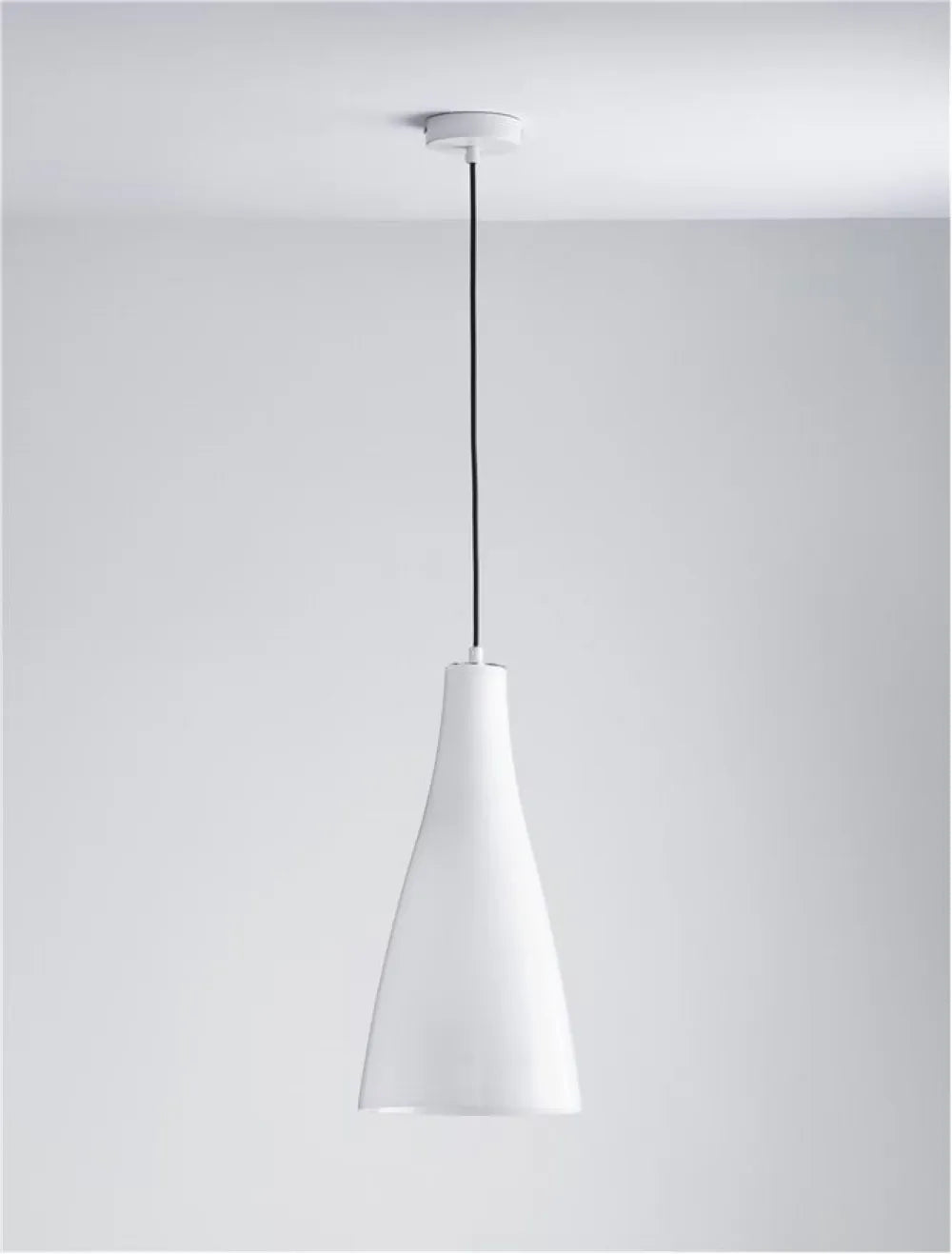 Pendul structura din Aluminiu Alb si abajur din Sticla Alb H120xL23cm IP20 LIVTAR