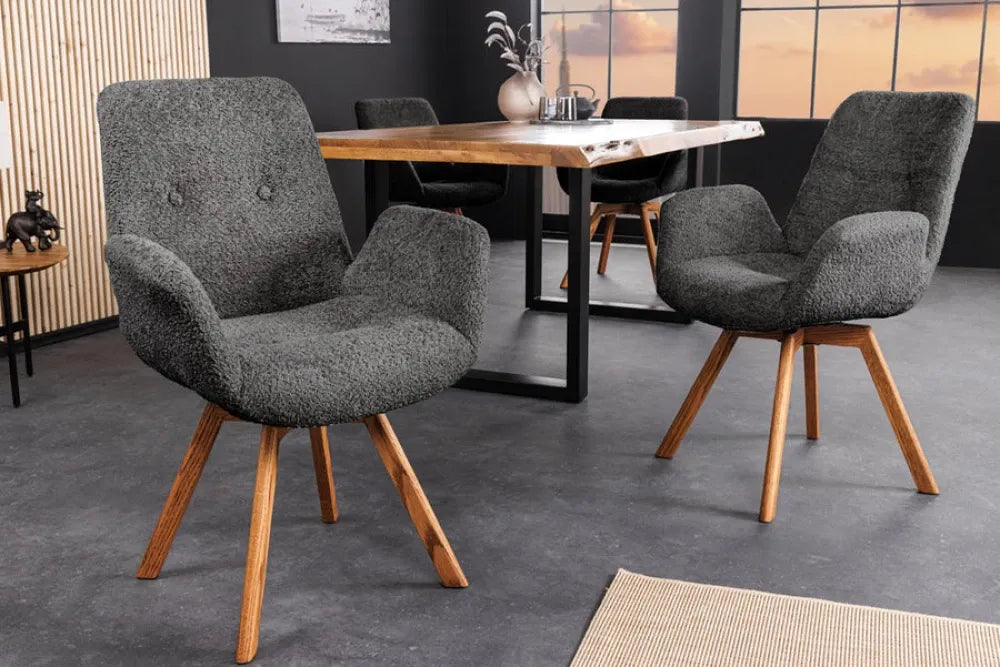 Set 2 scaune rotative tapitat cu Stofa boucle Gri si picioare din Lemn de stejar Maro H85xL61xA63cm BALTIC