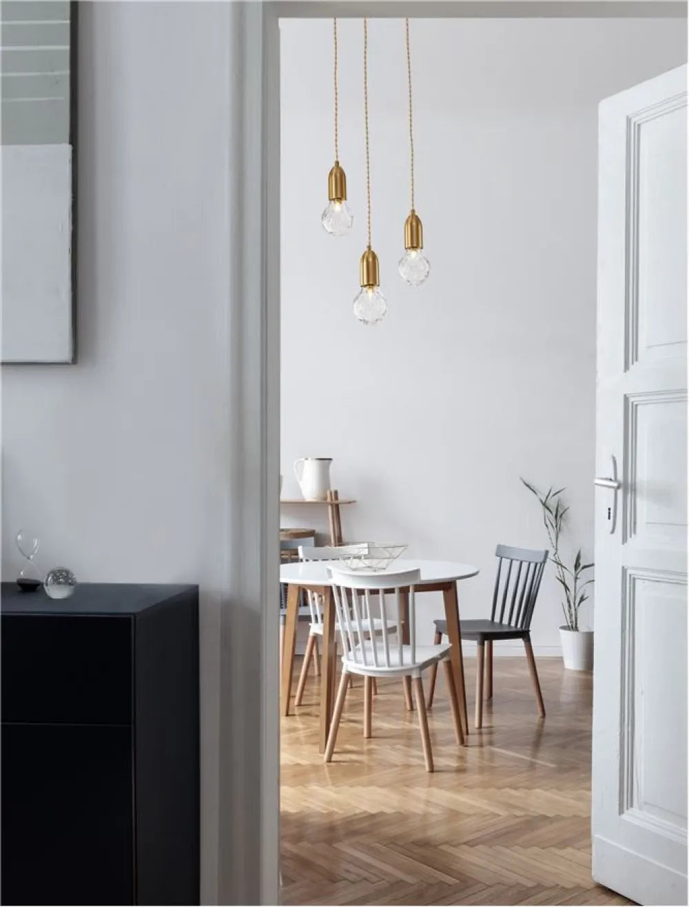 Lustra structura din Metal Alama si abajur din Sticla Transparent H150xL30cm IP20 VEDA