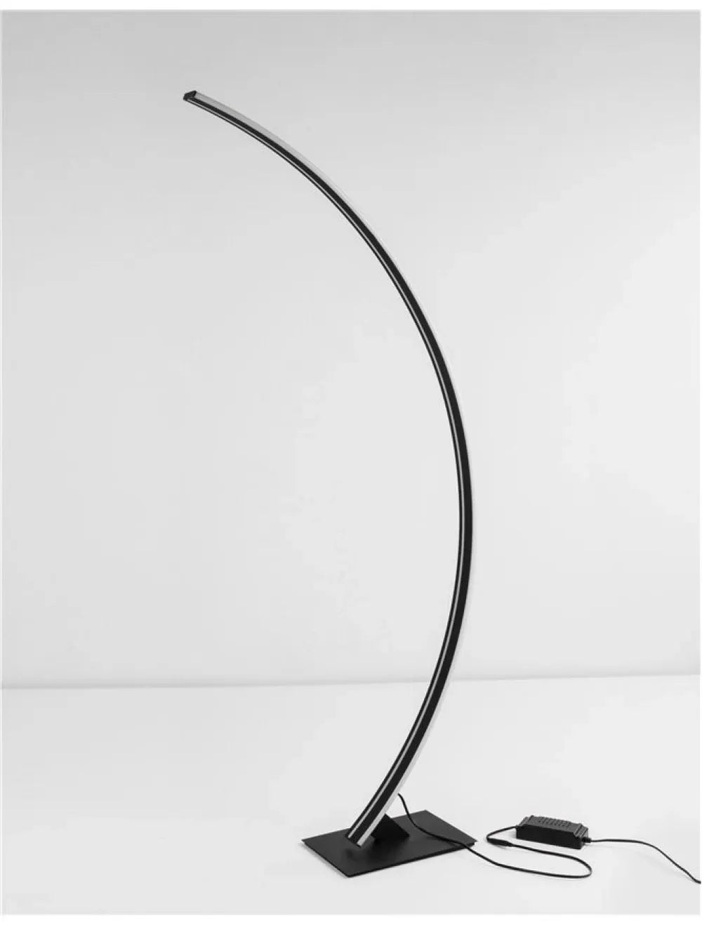 Lampa de podea din Aluminiu Negru H150xL20cm IP20 40W 2120lm 3000k PREMIUM