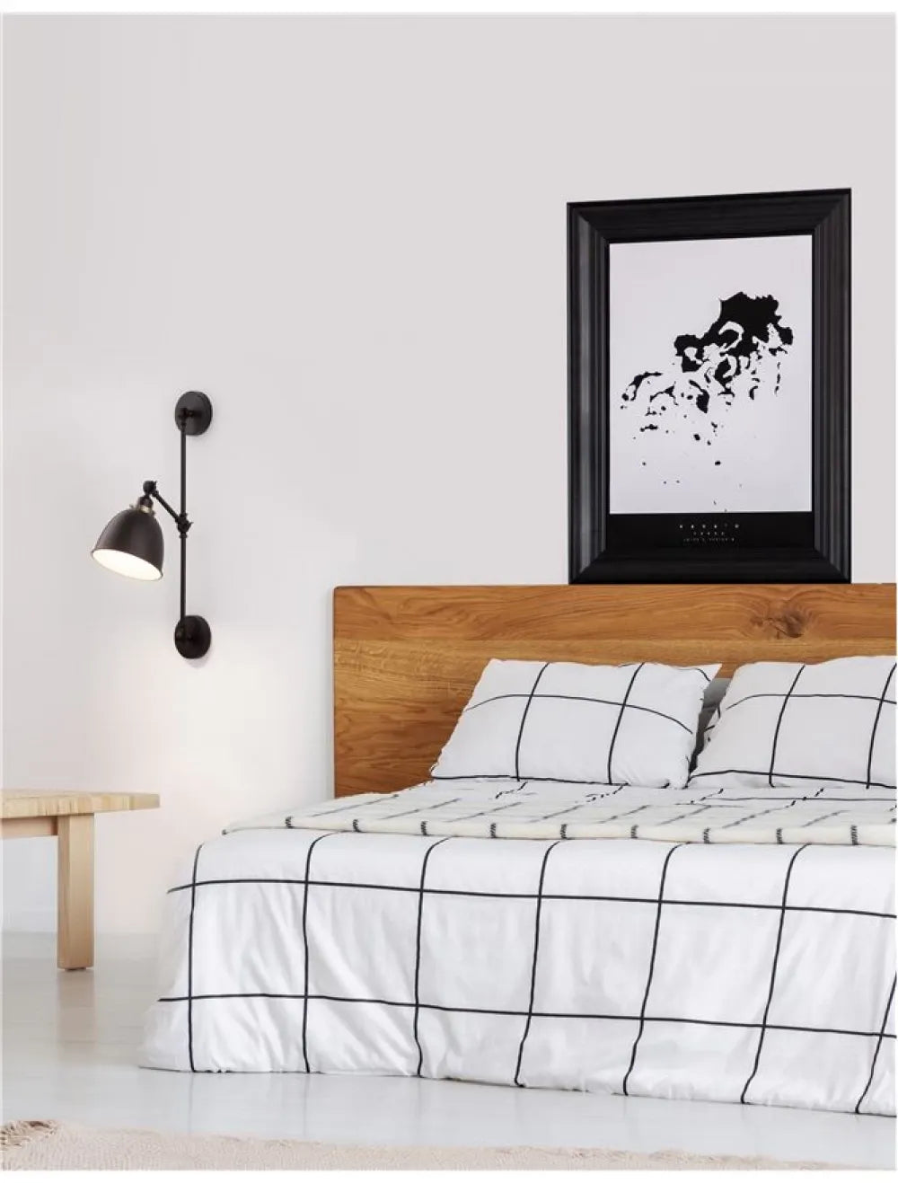 Aplica de perete structura din Metal Negru si abajur din Metal Negru H44xL16cm IP20 VIRGO