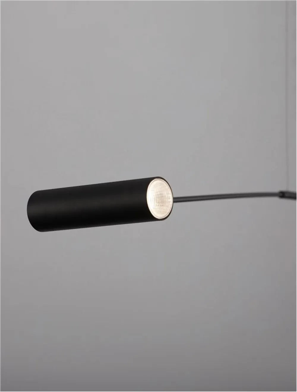 Lampa de podea din Aluminiu Negru H20-250xL192cm IP20 12W 960lm 3000k VOICE