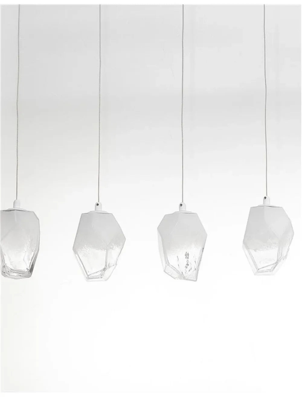 Lustra structura din Metal Alb si abajur din Sticla Alb H180xL84cm IP20 ICE