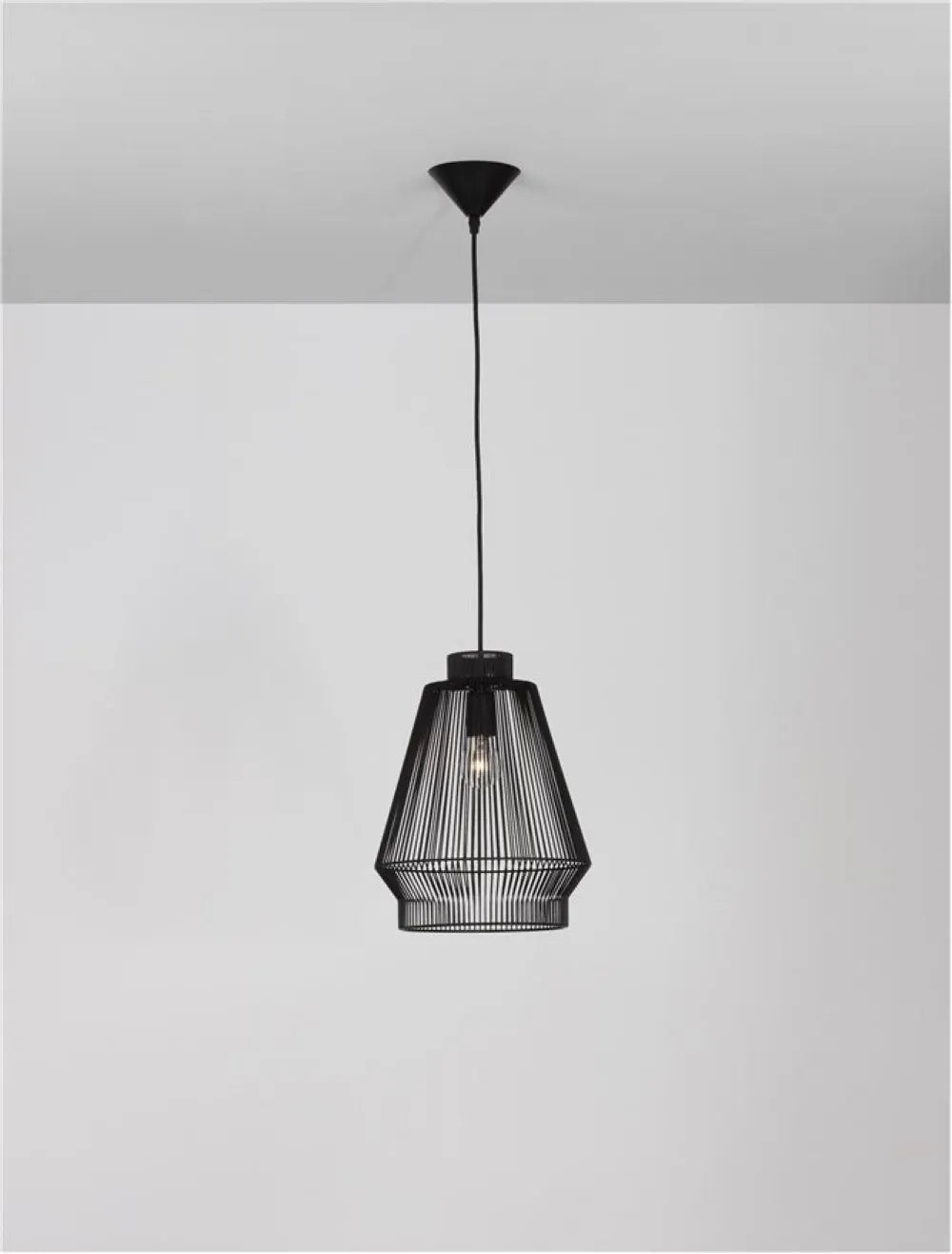 Pendul structura din Aluminiu Negru si abajur din Aluminiu Negru H185xL27.5cm IP20 BREDO