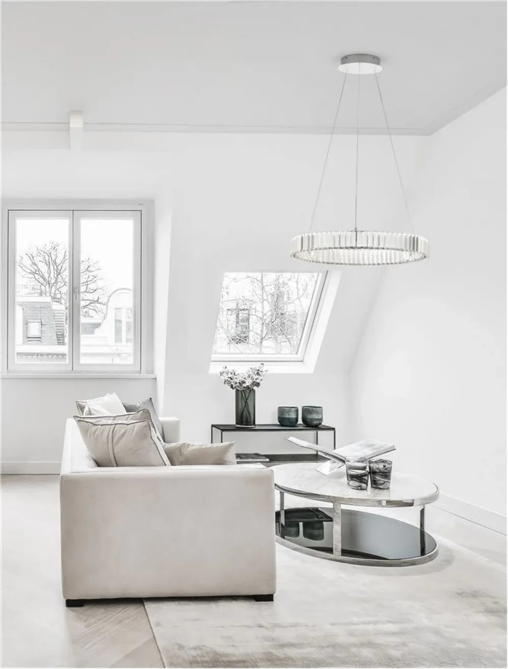 Lustra structura din Metal Argintiu si abajur din Cristal Transparent H150xL60cm IP20 41W 4647lm 3500k AURELIA