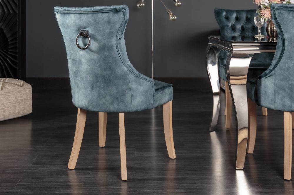 Set 2 scaune tapitat cu Catifea Albastru cu picioare din Lemn masiv Maro H96xL57xA63cm Castle