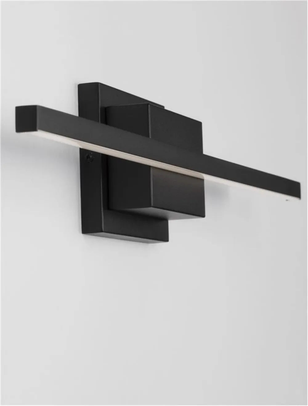 Aplica de perete din Aluminiu Negru H11.8xL60.5cm IP20 12.5W 600lm 3000k AZURE