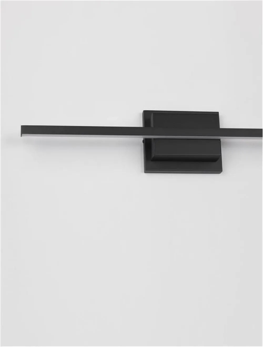 Aplica de perete din Aluminiu Negru H11.8xL60.5cm IP20 12.5W 600lm 3000k AZURE