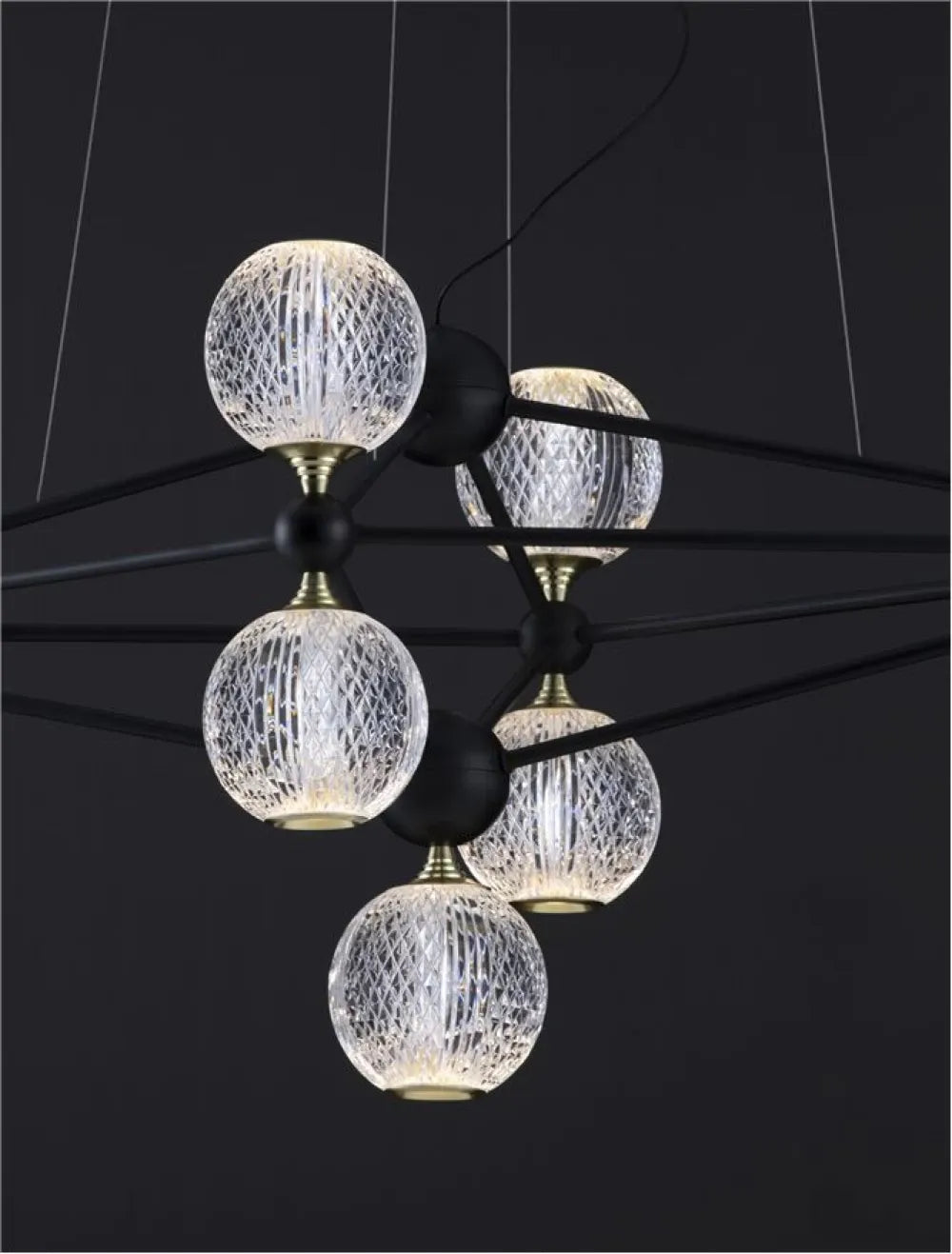 Candelabru structura din Aluminiu Negru si abajur din Acrilic Transparent H120xL96cm IP20 42W 2238lm 3000k BELINDA