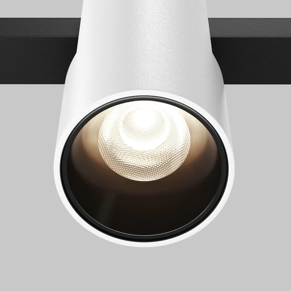 Spot dimabil smart pentru sina Exility din Aluminiu Alb H10.4xL19.3cm 7W 380lm 2700-6000k Alfa