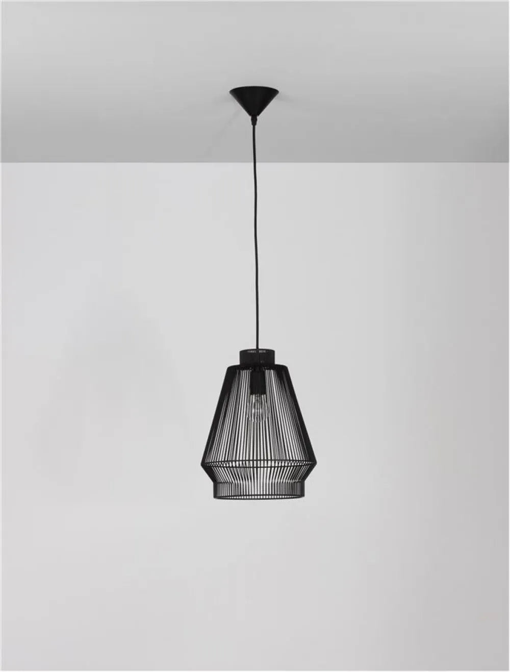 Pendul structura din Aluminiu Negru si abajur din Aluminiu Negru H185xL27.5cm IP20 BREDO