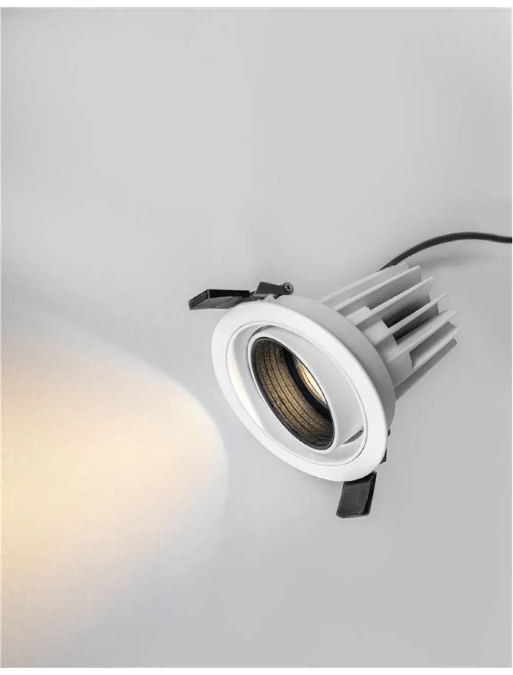 Spot incastrat din Aluminiu Alb H8.5xL9.6cm IP20 15W 1275lm 3000k MEA